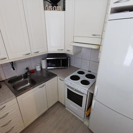 Cozy Apartment In The Center Рованіемі Екстер'єр фото
